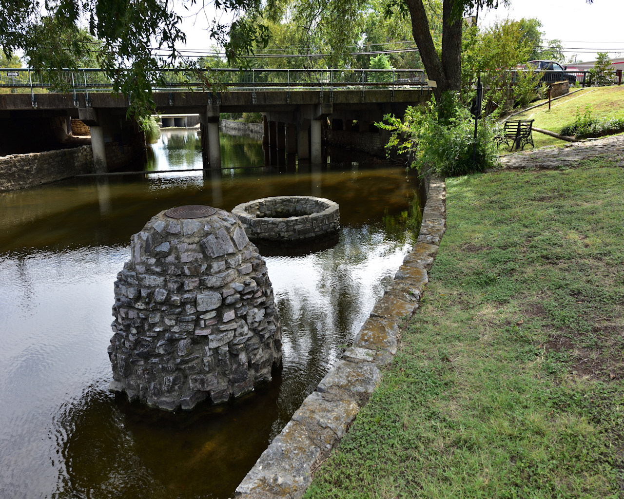 City Spring Well, Wardville, Texas, Camp Henderson